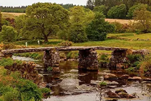 Uninhabited British Landscapes Drucke: Bridge, Postbridge, Dartmoor, Devon, England, United Kingdom, Europe