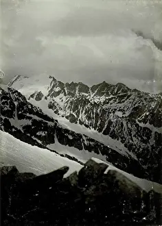 Mountain Range Italy Drucke: Caption is missing, possibly Adamello