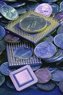 Close Up Computer Hardware Drucke: Close-up of computer chips and coins