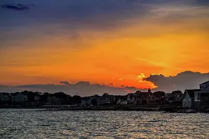 Cape Cod Sunset Drucke: A dramatic vibrant sunset scenery in Cape Cod Martha's Vineyard