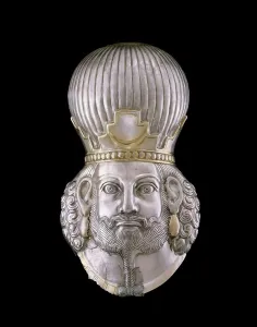 Ancient Persian Art Drucke: Head of a king ca