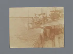 Antique Sailing Vessels Drucke: Laying down a sloop, c. 1930 - c