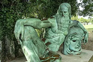 Drucke von Statue von Leonardo da Vinci in Amboise, Frankreich, Europa Leonardo Da Vinci Drucke: Statue von Leonardo da Vinci in Amboise, Frankreich, Europa