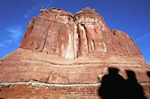 Sandstone Canyon Landscape Drucke: Low angle view of a rock mountain