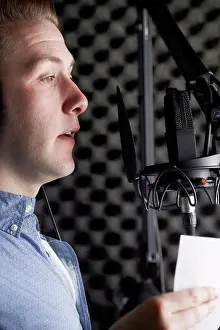 Recording Studio Drucke: Man In Recording Studio Talking Into Microphone