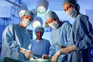 Operating Room Staff Drucke: MODEL RELEASED. Surgery