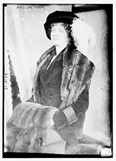 Bilder Datiert 5. Januar 2024: Frau Joe Tinker