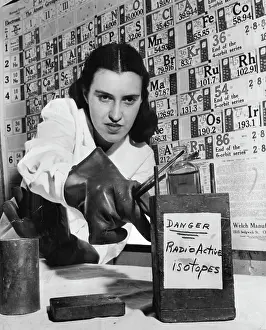 März Drucke: Radioaktive Isotope - Wissenschaft. April 22, 1955. (Foto von United Press Photo)