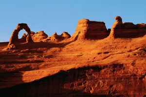 Natural Rock Formations USA Drucke: Rock formations on a landscape