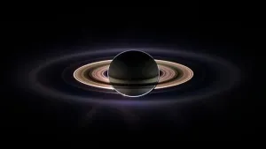 Planetary Science Images Drucke: Saturn, Backlit