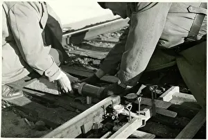 Swedish Railway Museum Drucke: Track work after derailment of train 93