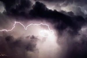 Severe Weather Photography Drucke: A Twisting Cloud To Cloud Lightning Bolt From the Air