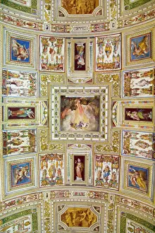 Drucke von Die Vatikanischen Museen, Musei Vaticani, sind die öffentlichen Kunst- und Skulpturenmuseen im Vatikanstaat Vatikanstadt Drucke: Die Vatikanischen Museen, Musei Vaticani.