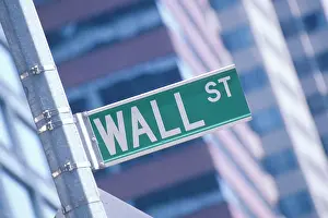NYC High Rise Buildings Drucke: A Wall Street sign