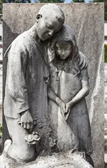 Ancient Sculpture Drucke: More than 100 years old statue