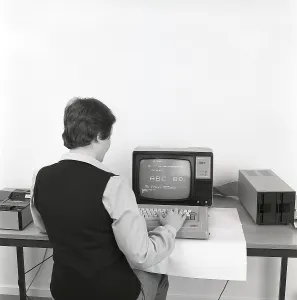 Educational Institution History Drucke: ABC 80. Advanced Basic Computer 80 was a personal computer engineered by the Swedish corporation Dataindustrier
