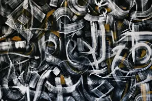 Drucke von Abstrakter Hintergrund mit Pinselstrichen an der Wand. Rückseite von Hapster mit Graffiti und Malerei Minimalismus Drucke: Abstrakter Hintergrund mit Pinselstrichen an der Wand.