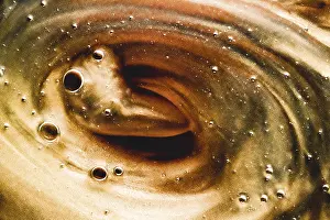 Gerahmter Druck : Abstrakter Bronze-Liquid-Hintergrund