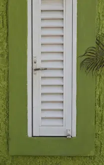 Uninhabited Building Structure Drucke: Abstract green and white window pane and shutter