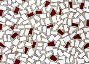 Geometric Art Pattern Drucke: Abstract mosaic texture of broken ceramic tiles as a creative background
