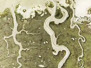 Drone Shot Cadiz Province Spain Drucke: Abstract patterns of dry streams at low tide