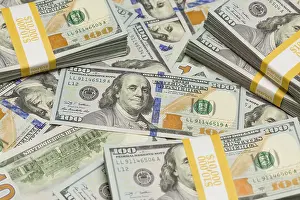Abstract Dollar Bill Drucke: Abstract stacks of the U.S. newly designed one hundred dollar bill