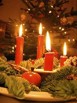 Colorful Christmas Decorations Drucke: Advent wreath