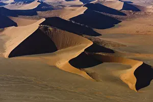 Sossusvlei National Park Drucke: Aerial view, dune formation Devils Fork