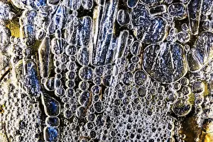 Air Bubble Patterns Drucke: Air pockets, air bubbles and structures in ice