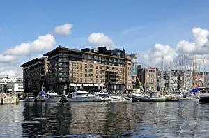 Northern European Cityscape Drucke: Aker brygge