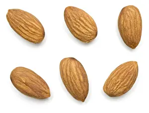 Bright Studio Photography Drucke: Almonds isolated on white background