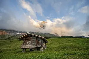 Mountainous Region Switzerland Drucke: Alpine huts and alpine meadows