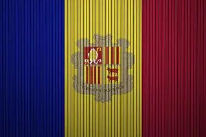 Drucke von Das Andorra-Flagge gemalt auf der gekrümmten Grunge-Betonwand Andorra Drucke: Das Andorra-Flagge gemalt auf der gekrümmten Grunge-Betonwand.