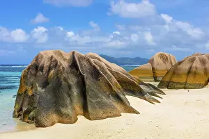 Eroded Granite Rocks Drucke: Anse Source d'Argent, granite rock beach