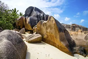 Uninhabited Island Group Drucke: Anse Source d'Argent, granite rock beach