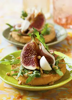 Empty Plate Meal Ideas Drucke: Appetizer with fig and ham