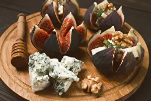 Blue Cheese Appetizer Drucke: Appetizer, Figs with blue cheese