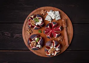 Blue Cheese Appetizer Drucke: Appetizer, Figs with blue cheese