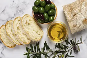 Ciabatta Bread Appetizer Drucke: Appetizer, sliced ciabatta bread