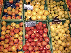 Fruit Market Stall Drucke: Apples