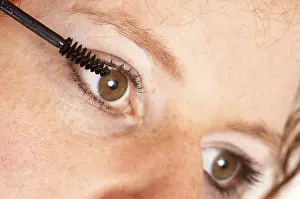 Personal Hygiene Tips Drucke: To apply mascara