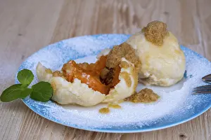 German Speciality Drucke: Apricot dumpling, apricot dumpling