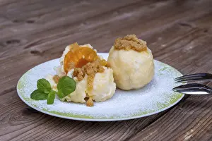 Austrian Dessert Drucke: Apricot dumpling, apricot dumpling