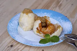 German Speciality Drucke: Apricot dumpling, apricot dumpling