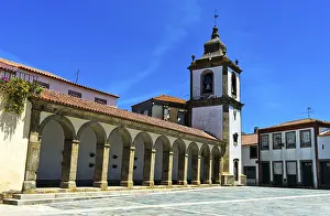 Old Town Square Europe Drucke: Arcade and clock tower on the central square of the Republic