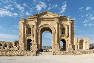 Jordanian Ruins Complex Drucke: Arch of Hadrian, Jerash, Jordan