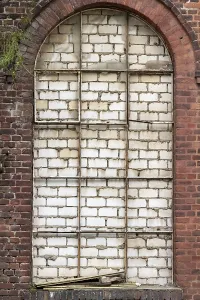 Bilder Datiert 10. März 2024: Arched window wall art print