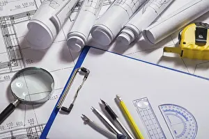 Architectural Details Drucke: Architect items on blueprints