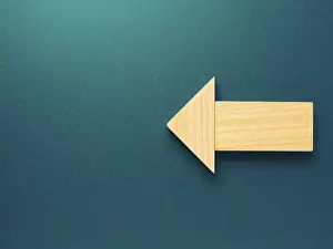 Decision Making Symbol Drucke: Arrow made of blocks
