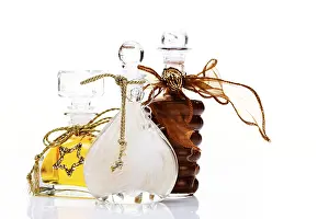 Cosmetic Product Assortment Drucke: Assorted bath oils